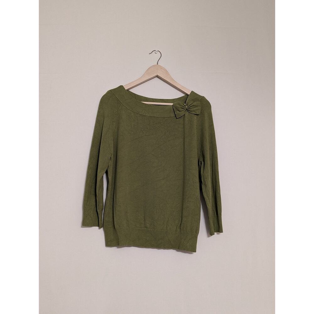 Valerie Stevens women's green sweater with bow size large (C10)